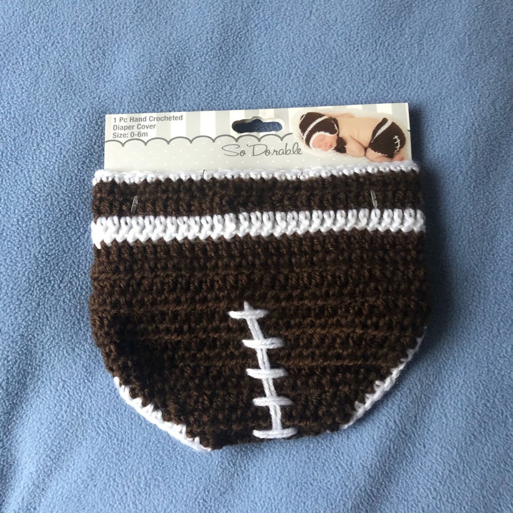 Crochet football diaper cover. 0-6 months.
